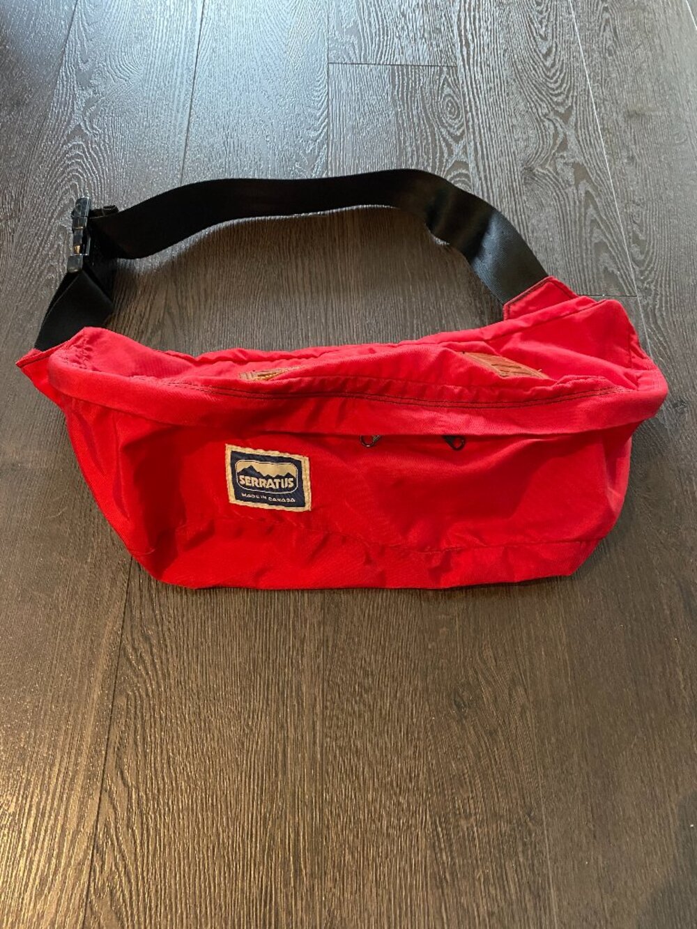 vintage serratus made in canada waist bag bum bag fanny pack red preowned